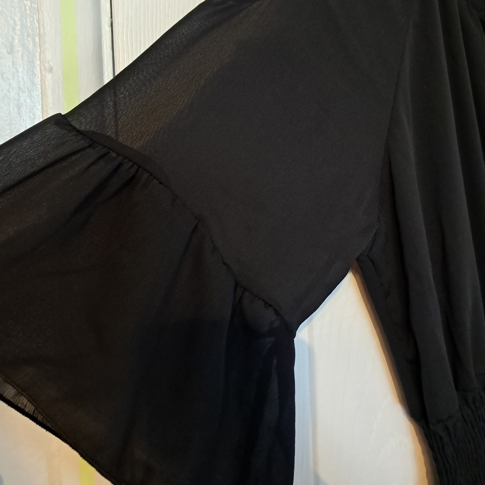 💰Chiffon cold shoulder dress - Picture 3 of 10